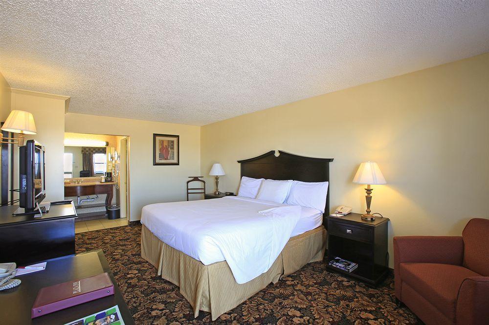 Plaza Inn Midland Kültér fotó