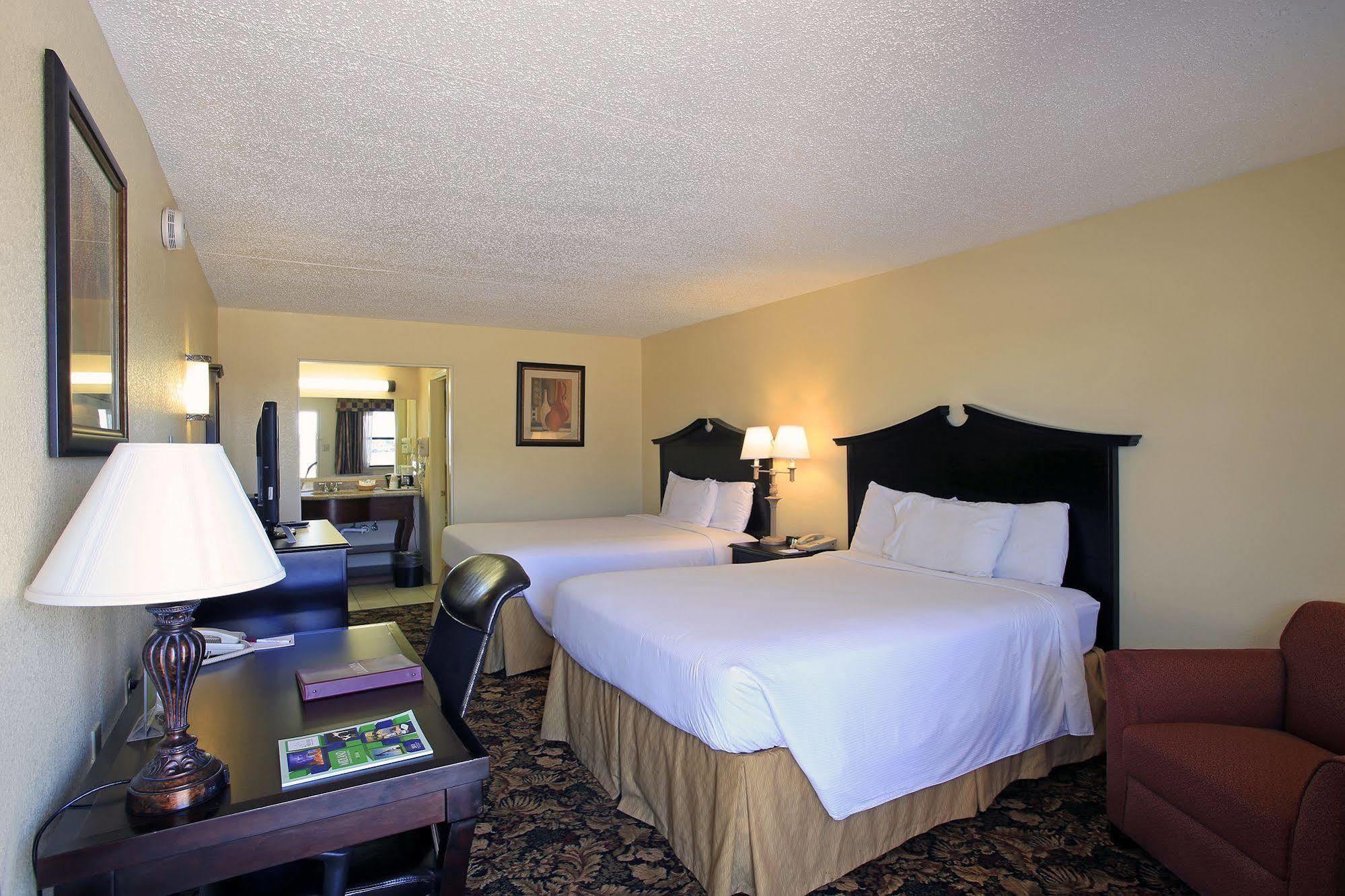 Plaza Inn Midland Kültér fotó